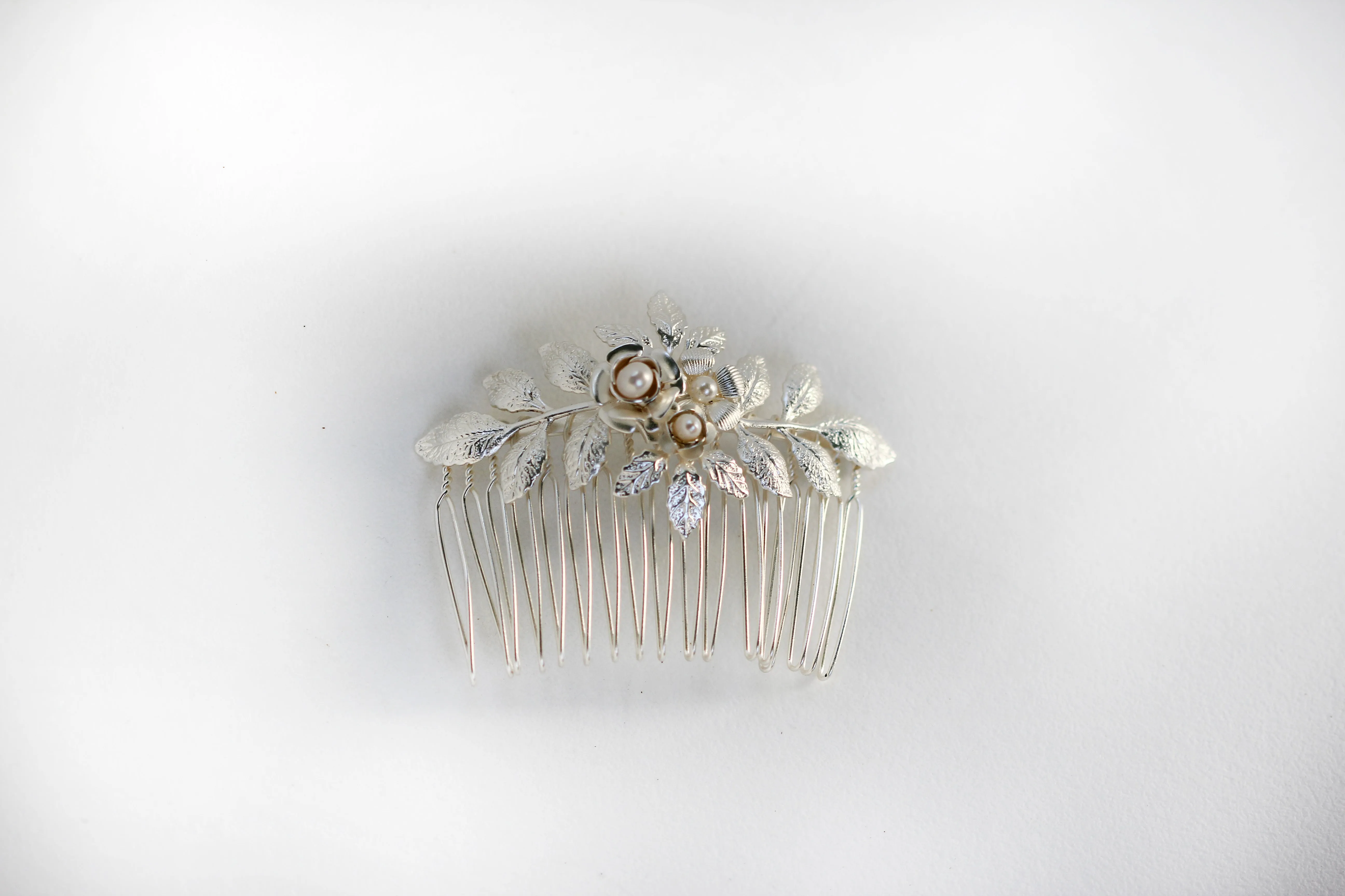 Amber Flower Hair Comb