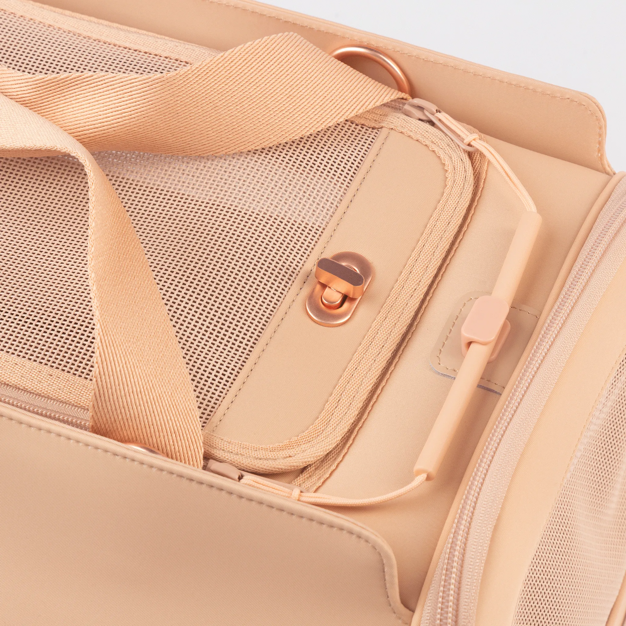 Diggs Passenger Travel Carrier - Blush