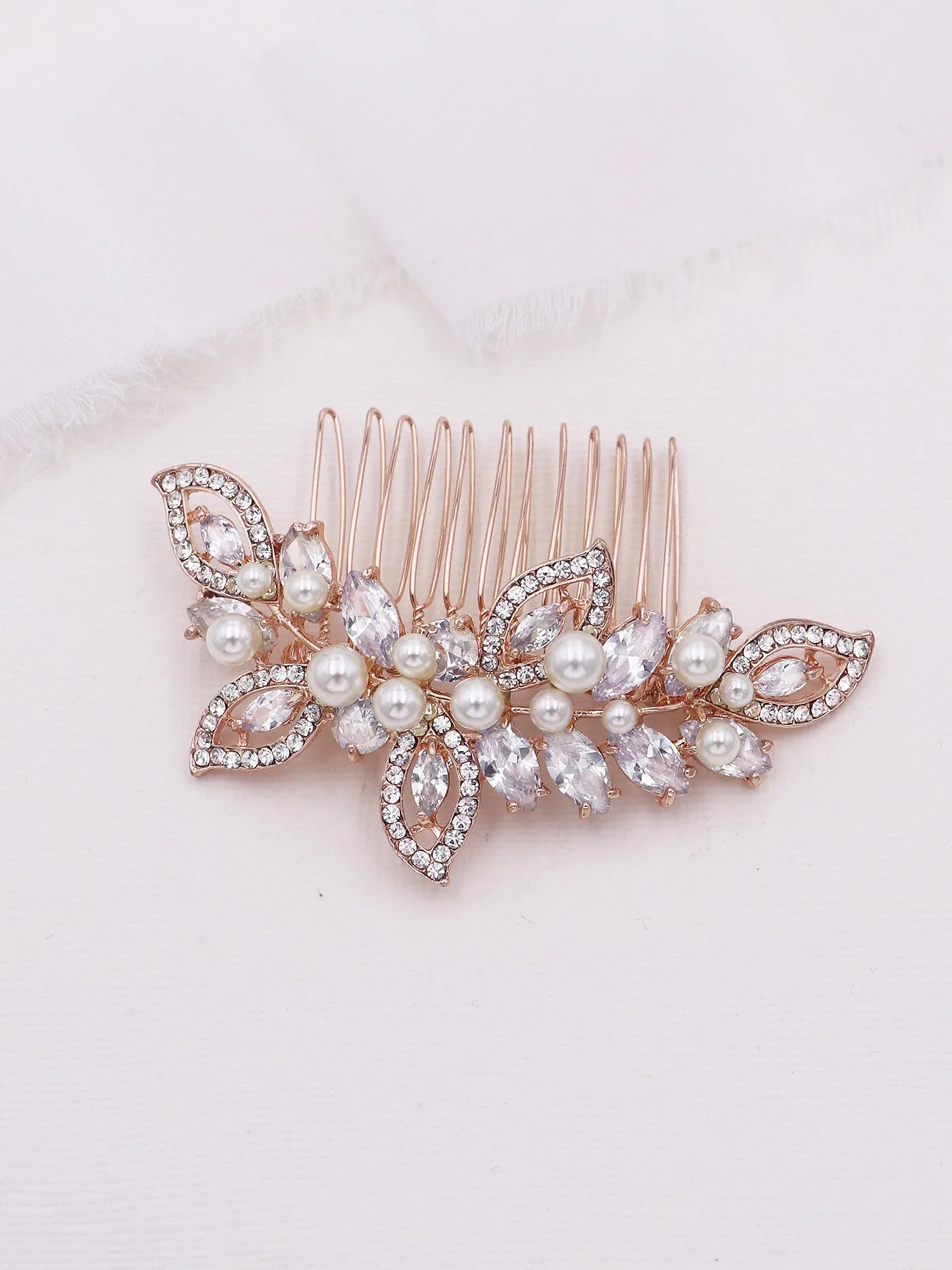 Lauryn Pearl Comb