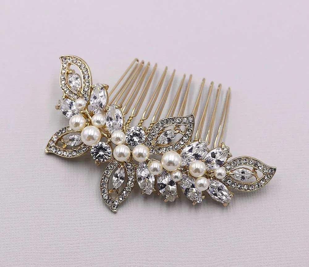 Lauryn Pearl Comb
